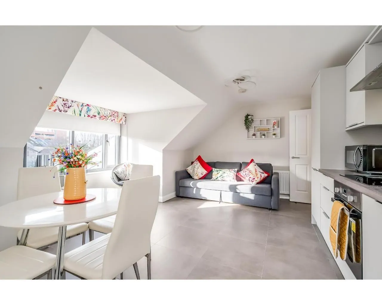 Central Belfast Apartments Utility Street 0*,  United Kingdom